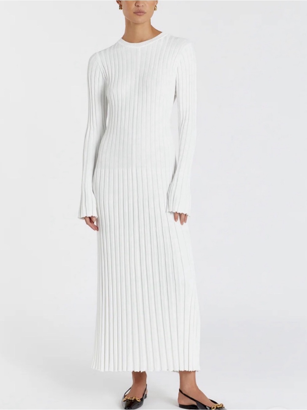 DISSH Minimal Ribbed Long Sleeve White Maxi Dress